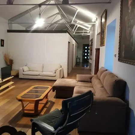 Tatil Evi Casa Bajo El Acueducto Con Plaza De Garaje