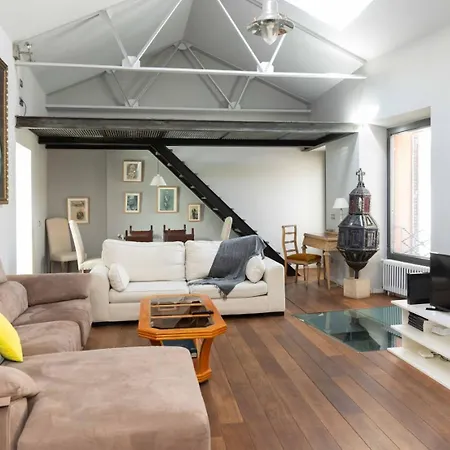 Casa Completa, Jardin Privado Y Garaje Vut 40-0616 Hébergement de vacances *