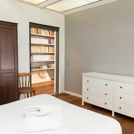 Hébergement de vacances Casa Completa, Jardin Privado Y Garaje Vut 40-0616 *