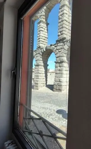 Casa Completa, Jardin Privado Y Garaje Vut 40-0616 Ferienhaus