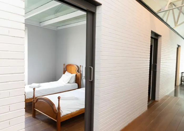 Casa Completa, Jardin Privado Y Garaje Vut 40-0616 Hébergement de vacances Ségovie