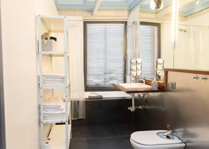 Casa Completa, Jardin Privado Y Garaje Vut 40-0616 Hébergement de vacances